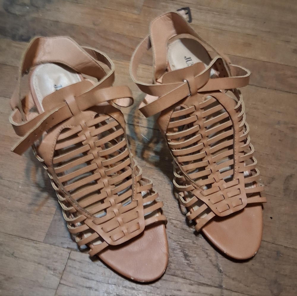 JustFab Brown Woven Sandals